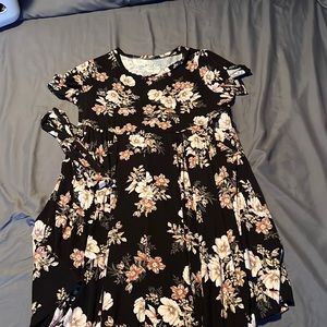 torrid dress. Torrid size 2 =size 18/20
25$ or 2/40$